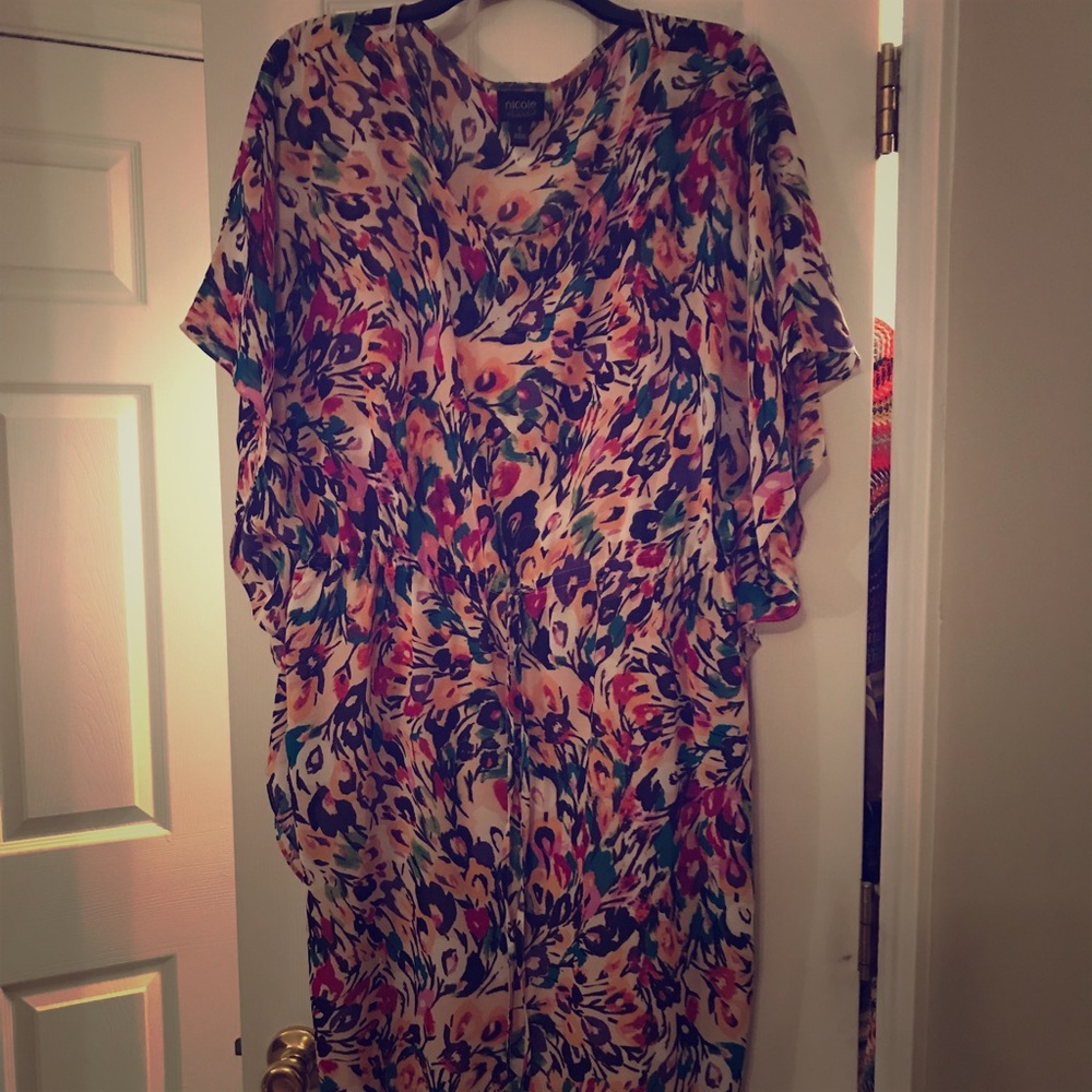 Multi color super cute dress